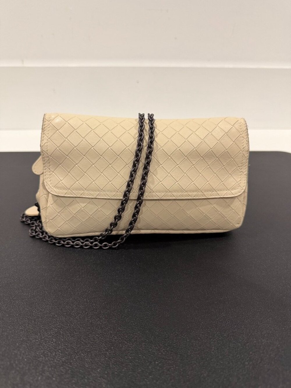 Bottega Veneta Calfskin Intrecciomirage Small Chain Crossbody (JB1505)